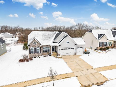 Tiny photo for 211 Passina Court, Delaware, OH 43015 (MLS # 226000602)