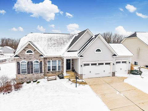 Photo of 211 Passina Court, Delaware, OH 43015 (MLS # 226000602)