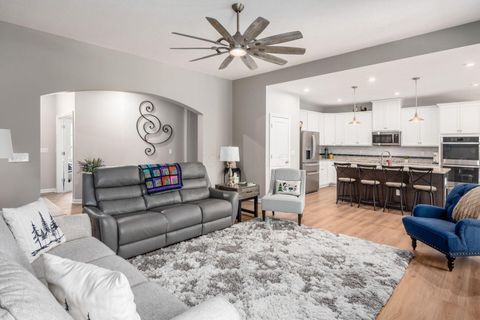 Tiny photo for 211 Passina Court, Delaware, OH 43015 (MLS # 226000602)