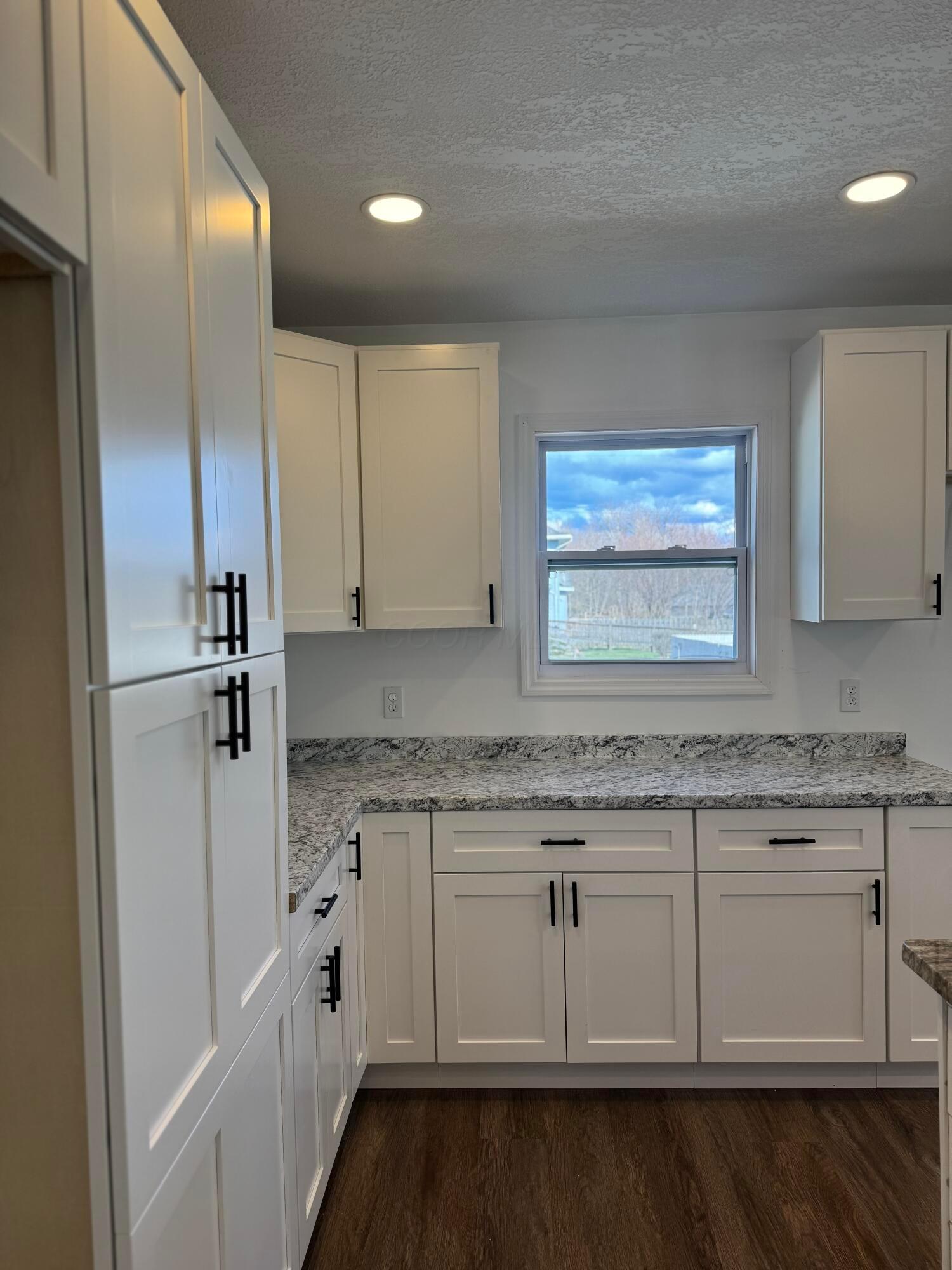 5690 Bagley Road, Zanesville, Ohio image 15