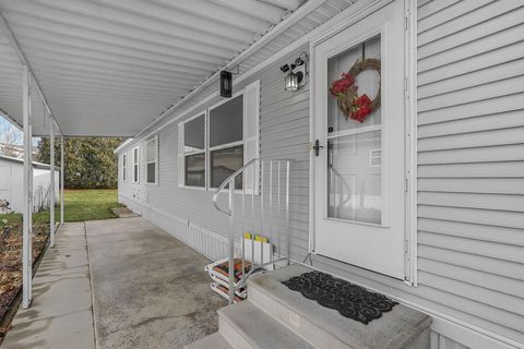 Tiny photo for 1844 Londoncrest Drive, Grove City, OH 43123 (MLS # 226000855)