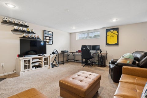 Tiny photo for 1080 Shady Lake Drive, Columbus, OH 43228 (MLS # 226031579)