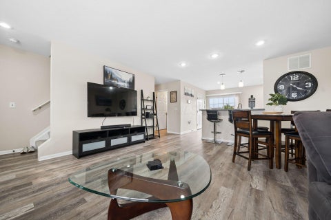 Tiny photo for 1080 Shady Lake Drive, Columbus, OH 43228 (MLS # 226031579)