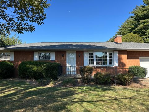 Tiny photo for 1605 Jackson Road, Zanesville, OH 43701 (MLS # 225037773)
