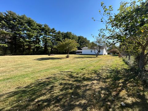 Tiny photo for 1605 Jackson Road, Zanesville, OH 43701 (MLS # 225037773)