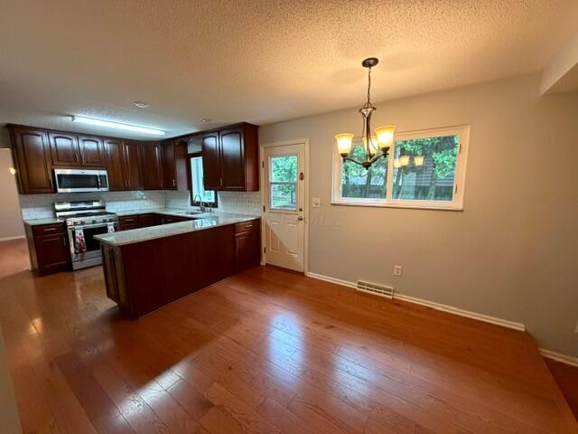 1806 Stonewall Drive