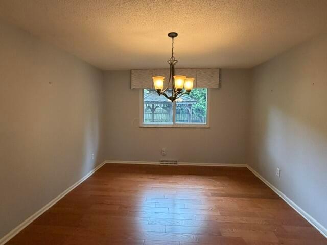 1806 Stonewall Drive