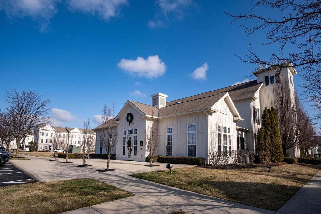 Photo of 5286 Royal Arch Casca Drive 26 #26, Dublin, OH 43016 (MLS # 226029820)