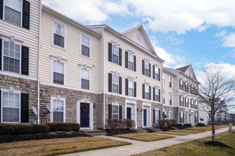 Photo of 5286 Royal Arch Casca Drive 26 #26, Dublin, OH 43016 (MLS # 226029820)