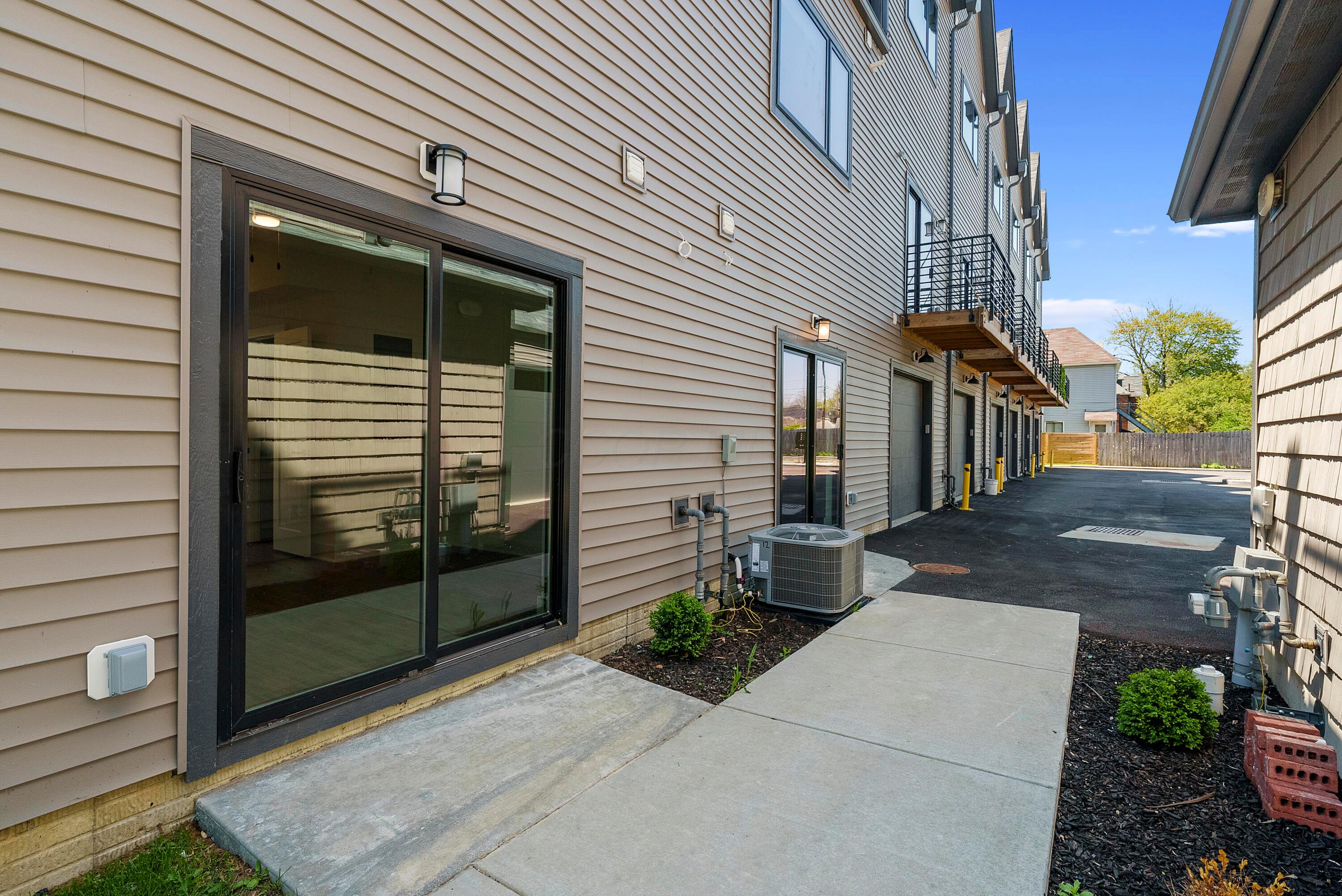 1108 Oak Street #11, Columbus, Ohio image 34
