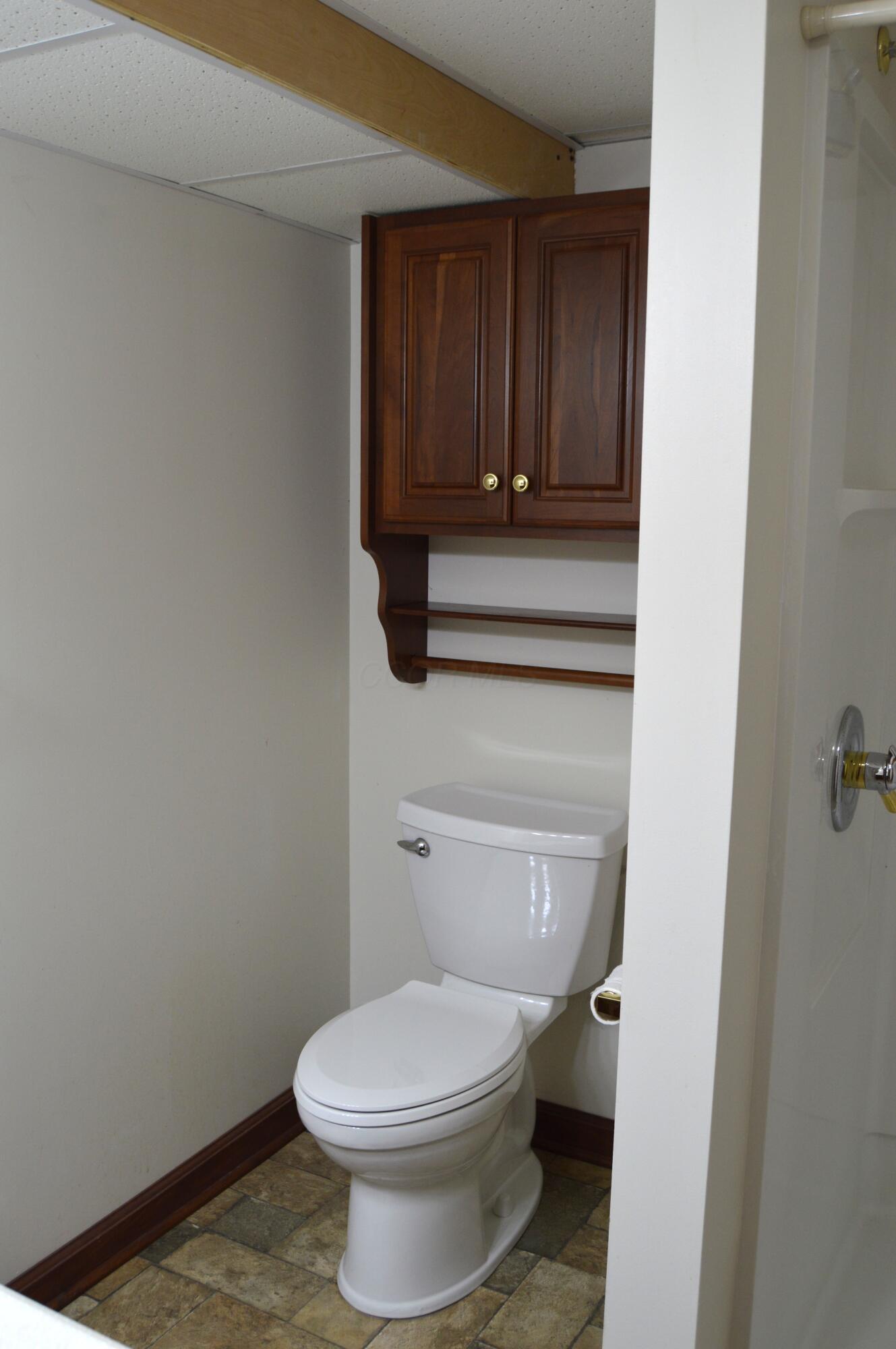 558 Westview Drive, Lancaster, Ohio image 38