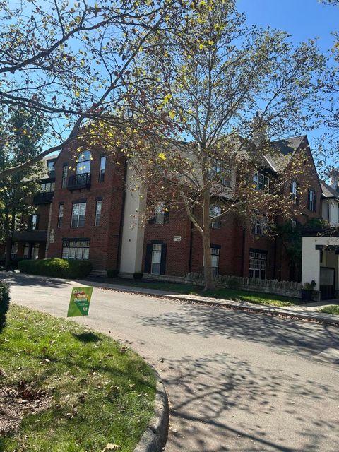 Tiny photo for 6049 Craughwell Lane 4 #4, Dublin, OH 43017 (MLS # 225037466)