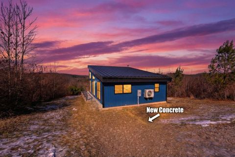 Homes For Sale - 66372 Old Shurtz Road<br/> Vinton County, New Plymouth, OH 45654