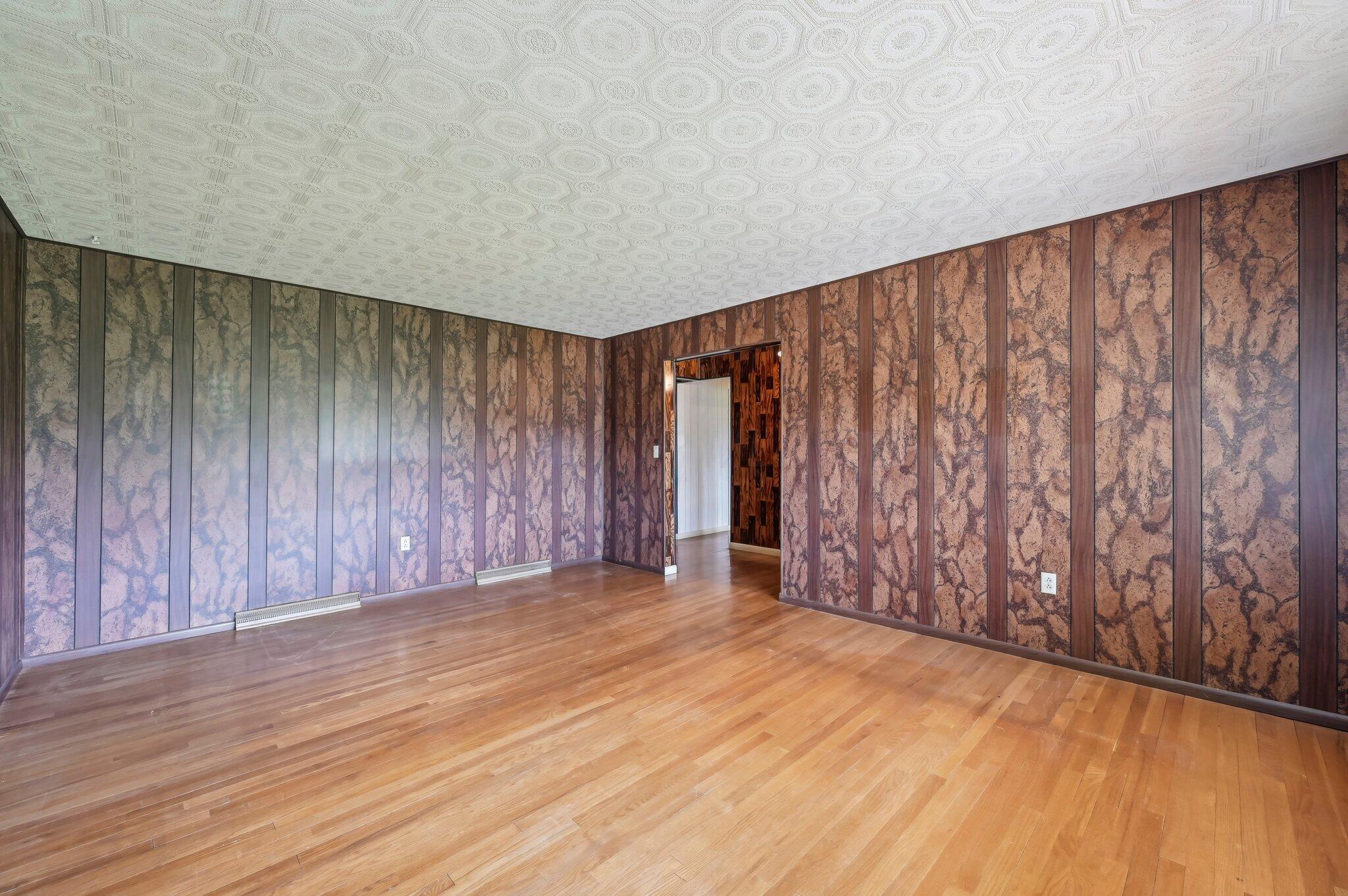 3910 Dayton Springfield Road, Springfield, Ohio image 6