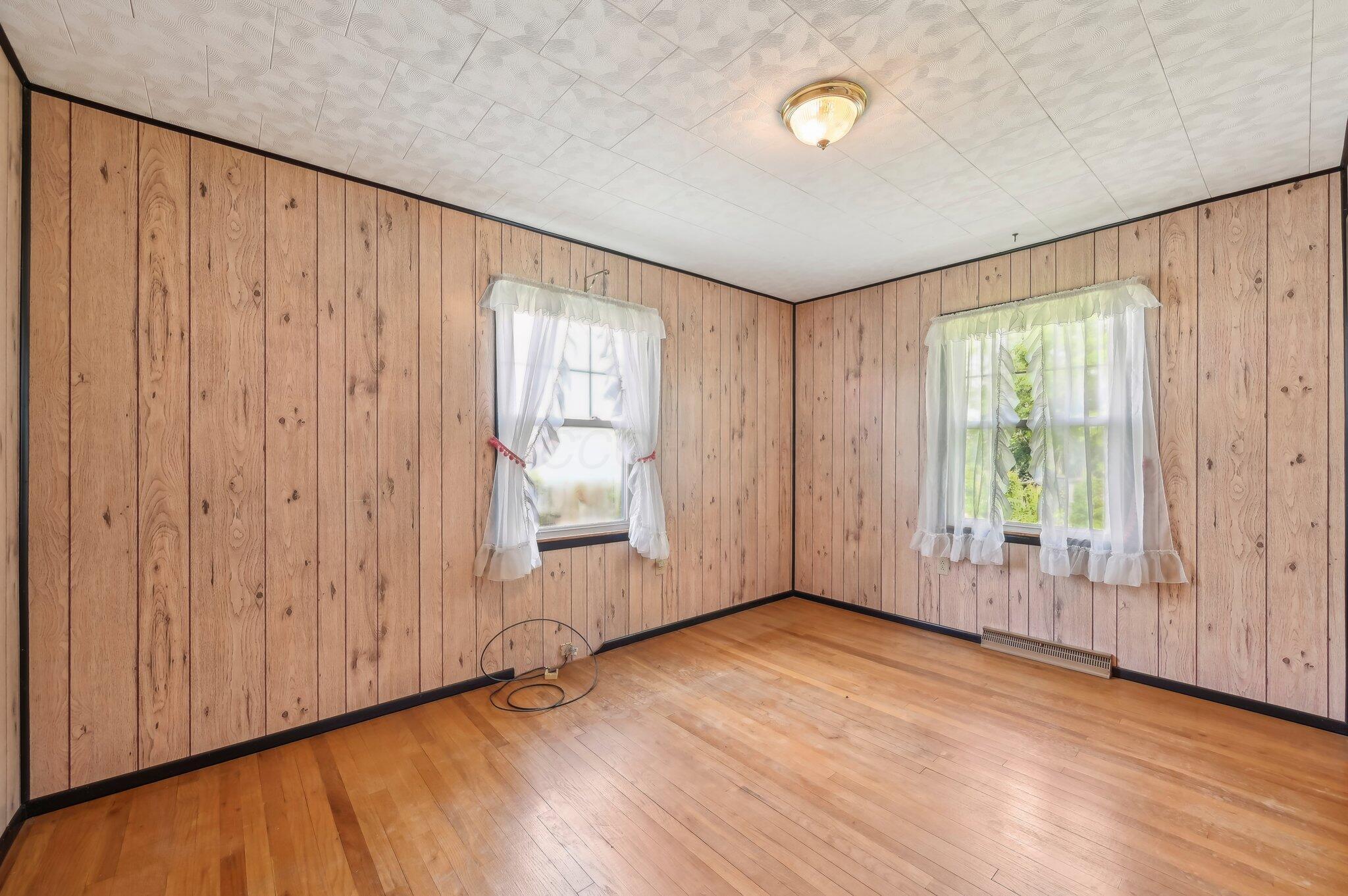 3910 Dayton Springfield Road, Springfield, Ohio image 25