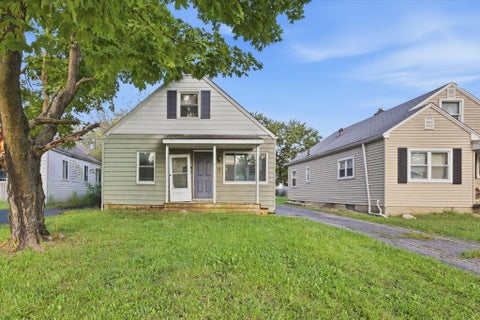 Photo of 965 S Harris Avenue, Columbus, OH 43204 (MLS # 226036184)