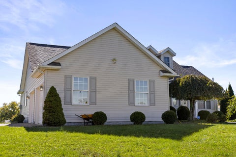 Tiny photo for 6350 Windsong Way, Nashport, OH 43830 (MLS # 226040332)