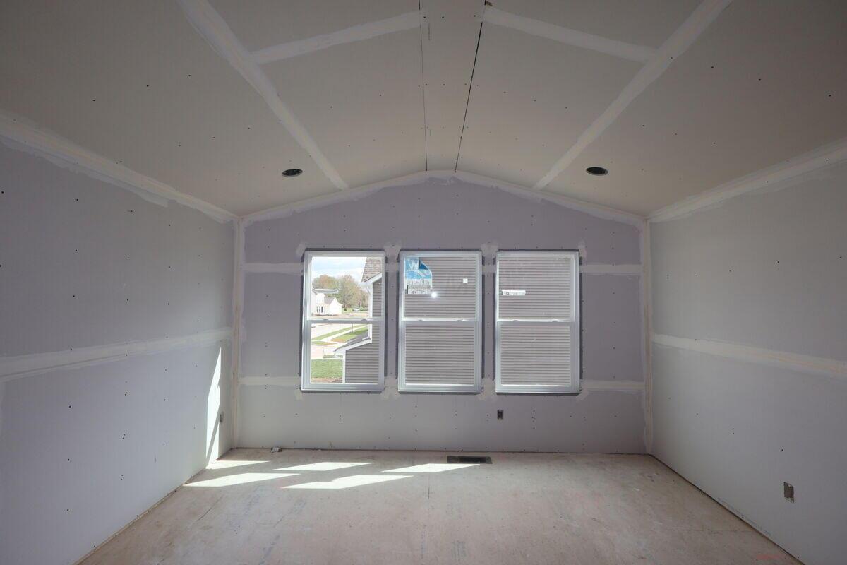 1748 Longhill Drive, Delaware, Ohio image 7