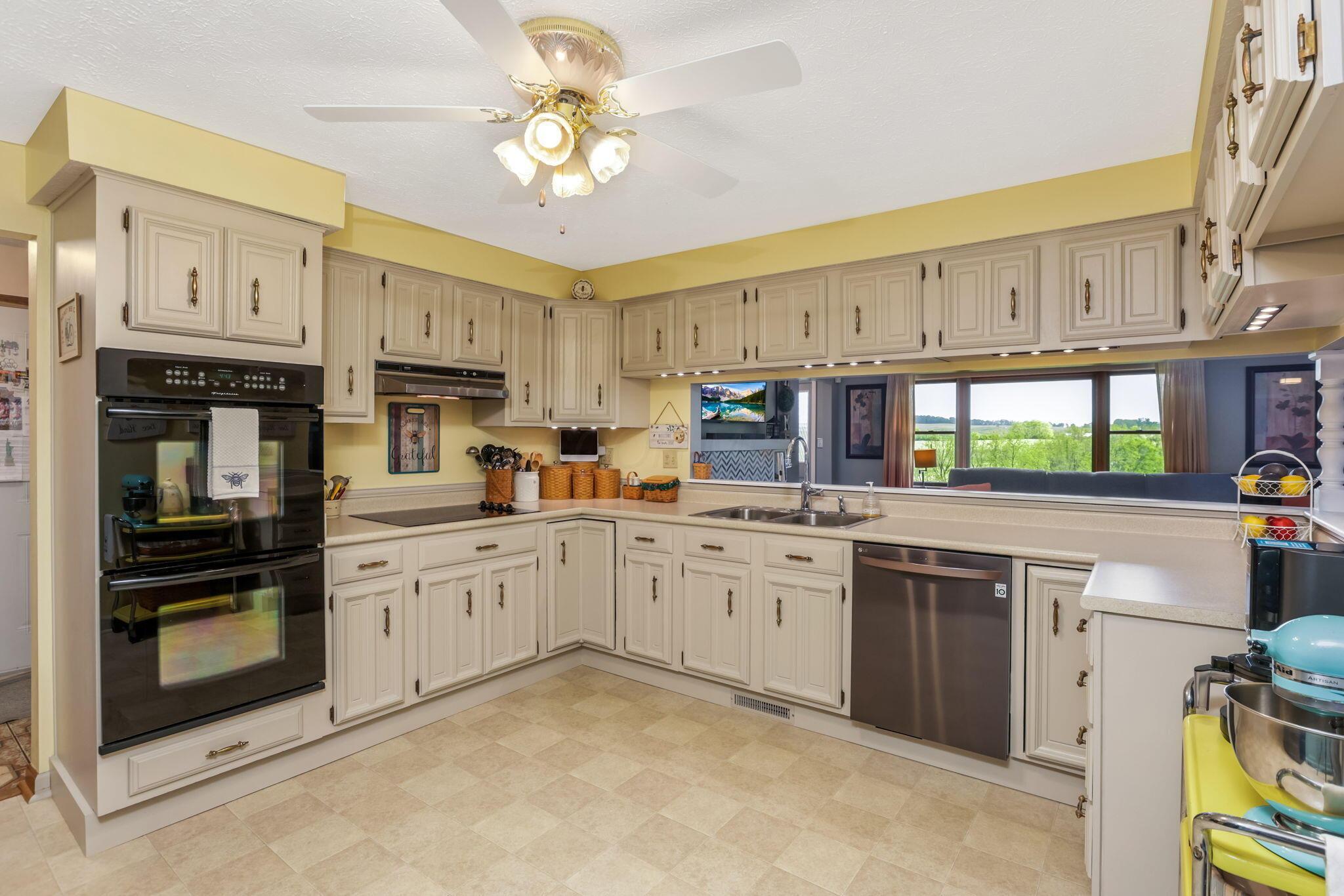 8485 Benson Road, Carroll, Ohio image 16