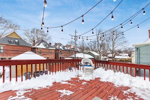 Tiny photo for 1015 Highland Street, Columbus, OH 43201 (MLS # 226003262)