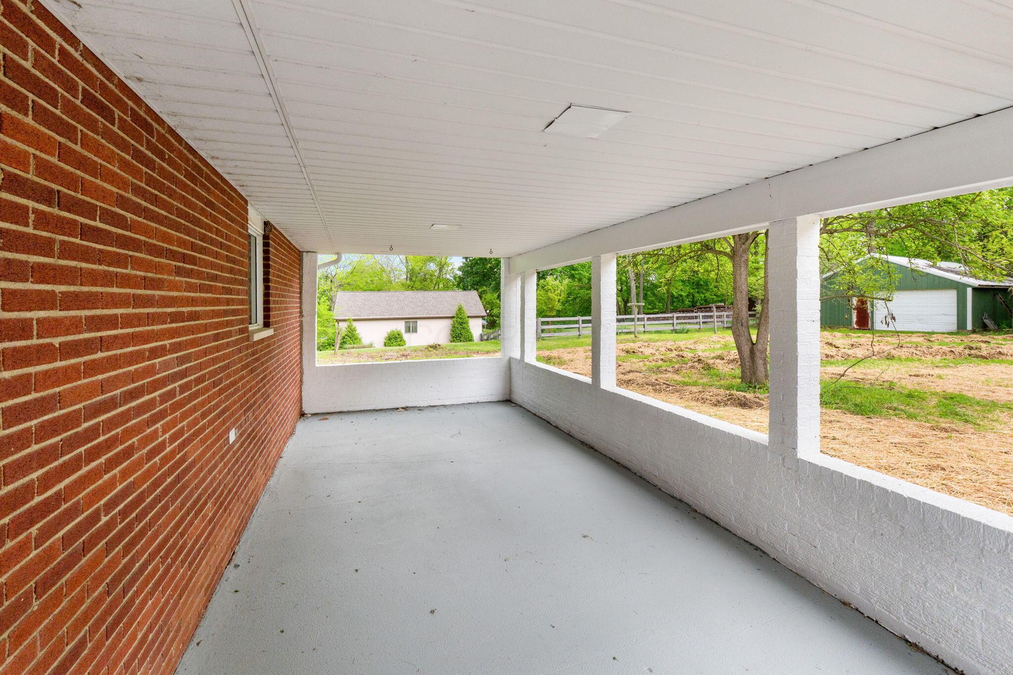 4142 Geo Wrightsville Road, Grove City, Ohio image 3