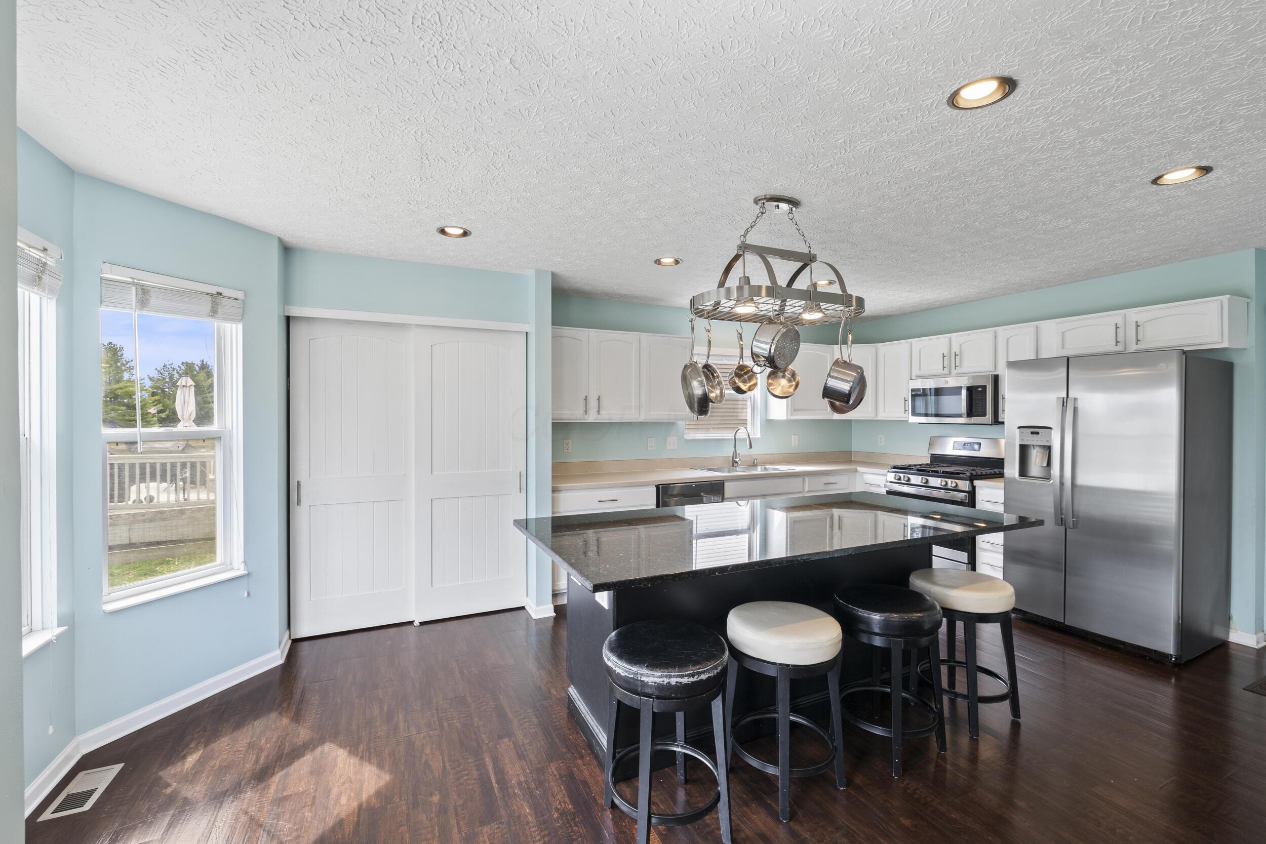 247 Harbinger Drive, Groveport, Ohio image 11