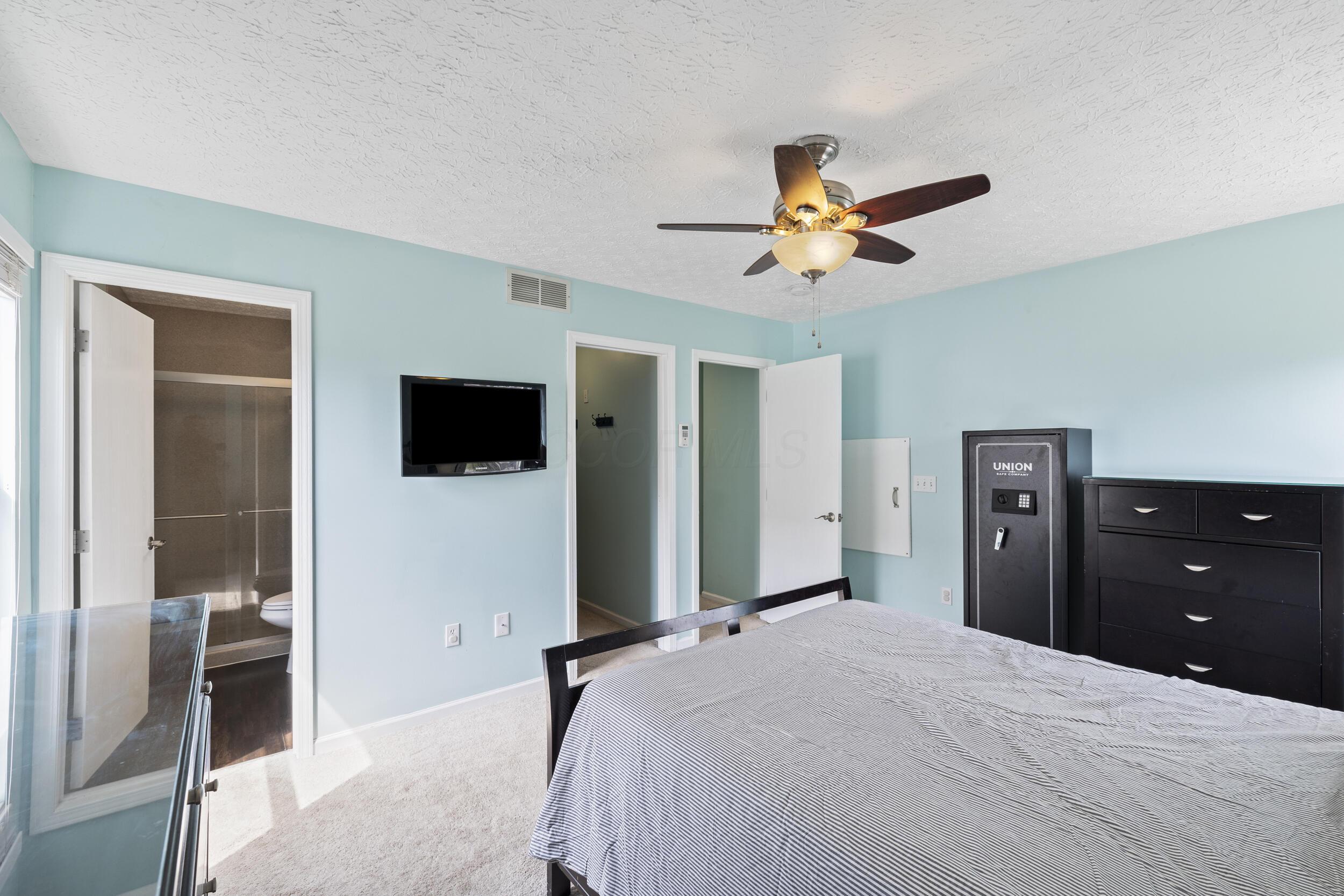 247 Harbinger Drive, Groveport, Ohio image 18