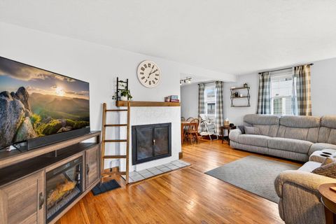 Tiny photo for 489 Caroline Drive, Chillicothe, OH 45601 (MLS # 226022237)