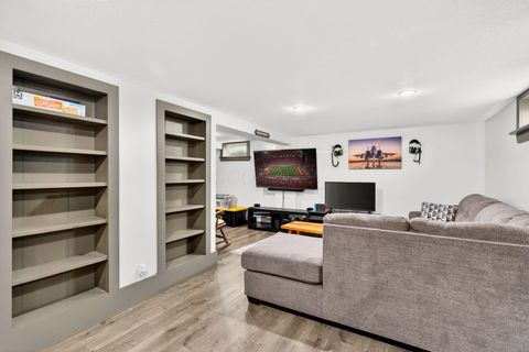 Tiny photo for 489 Caroline Drive, Chillicothe, OH 45601 (MLS # 226022237)