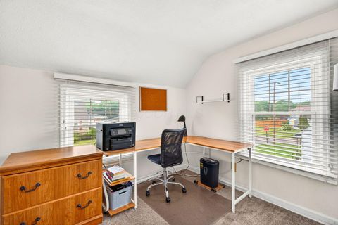 Tiny photo for 489 Caroline Drive, Chillicothe, OH 45601 (MLS # 226022237)