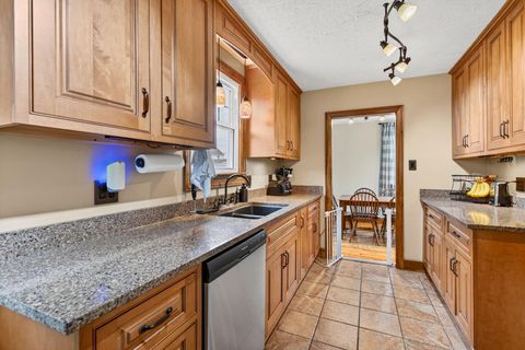 Tiny photo for 489 Caroline Drive, Chillicothe, OH 45601 (MLS # 226022237)