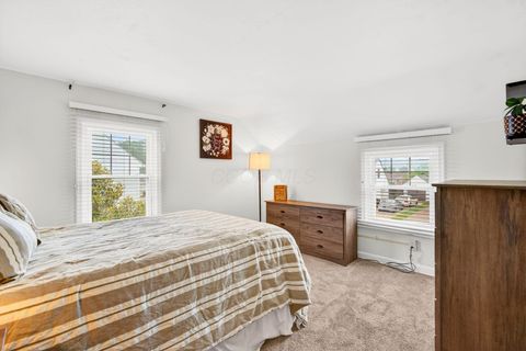 Tiny photo for 489 Caroline Drive, Chillicothe, OH 45601 (MLS # 226022237)