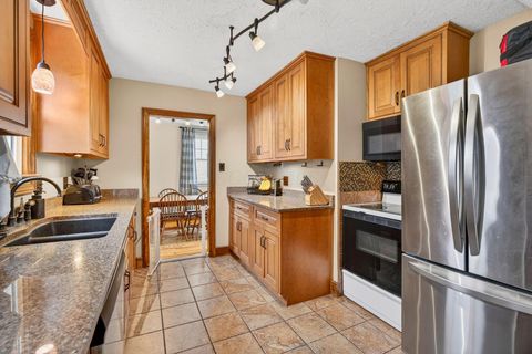 Tiny photo for 489 Caroline Drive, Chillicothe, OH 45601 (MLS # 226022237)