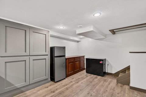 Tiny photo for 489 Caroline Drive, Chillicothe, OH 45601 (MLS # 226022237)