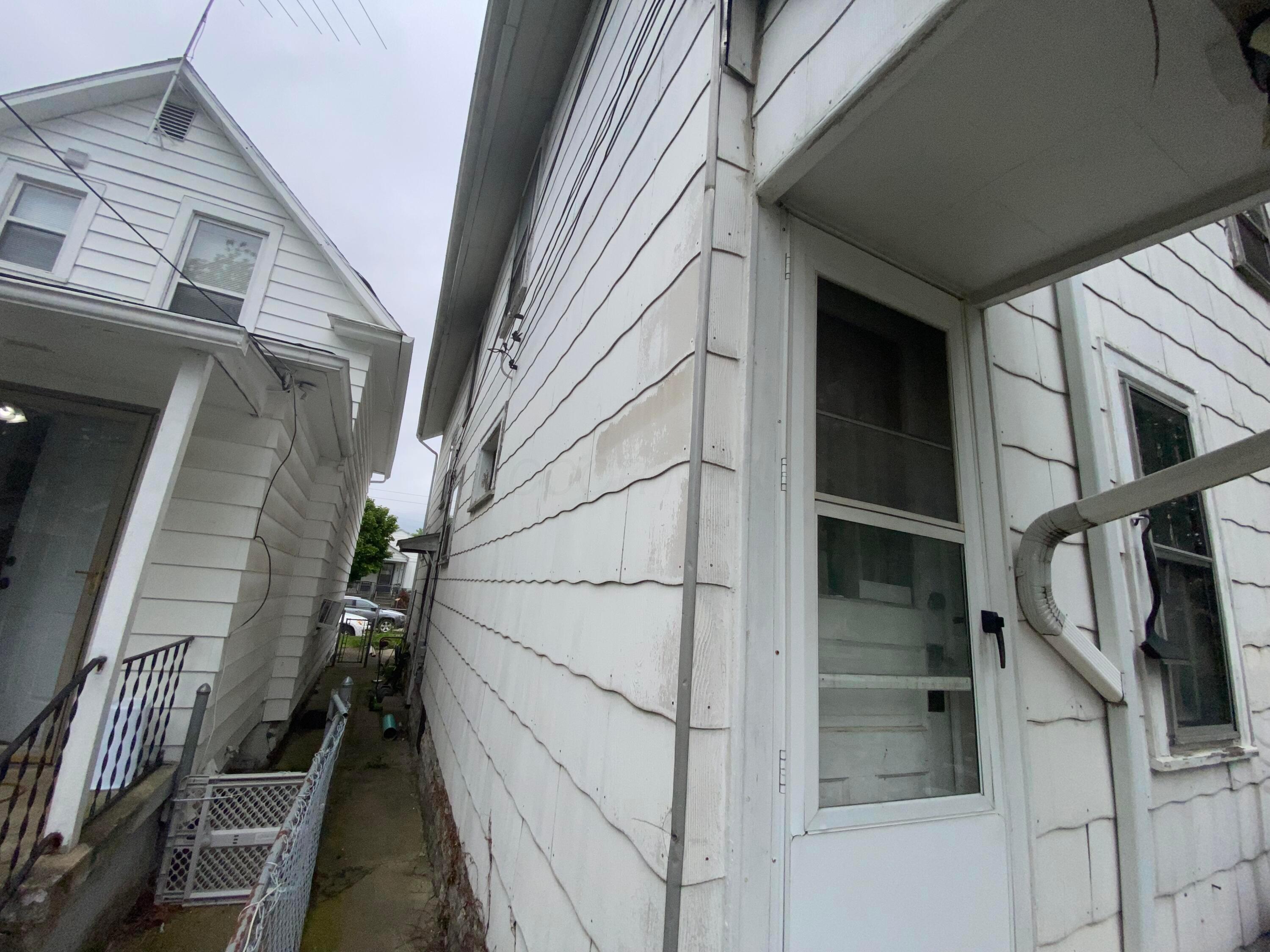 271 S Warren Avenue, Columbus, Ohio image 2