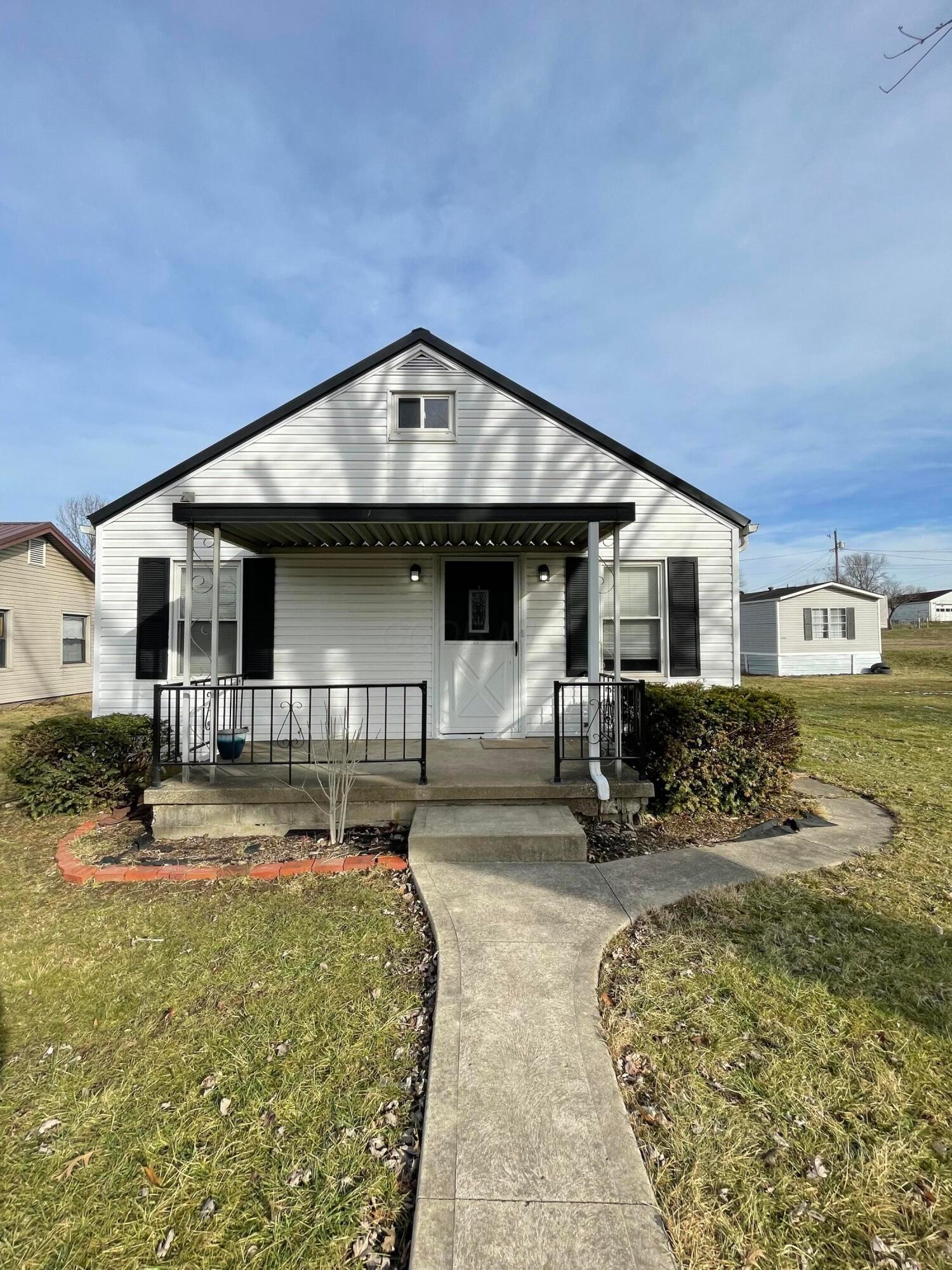 630 W Broadway Street, New Lexington, Ohio image 1