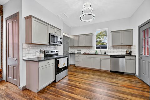 Tiny photo for 294 N 20th Street, Columbus, OH 43203 (MLS # 225040234)