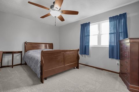 Tiny photo for 1097 S Hague Avenue, Columbus, OH 43204 (MLS # 225037278)