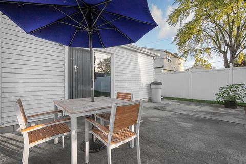 Tiny photo for 1097 S Hague Avenue, Columbus, OH 43204 (MLS # 225037278)