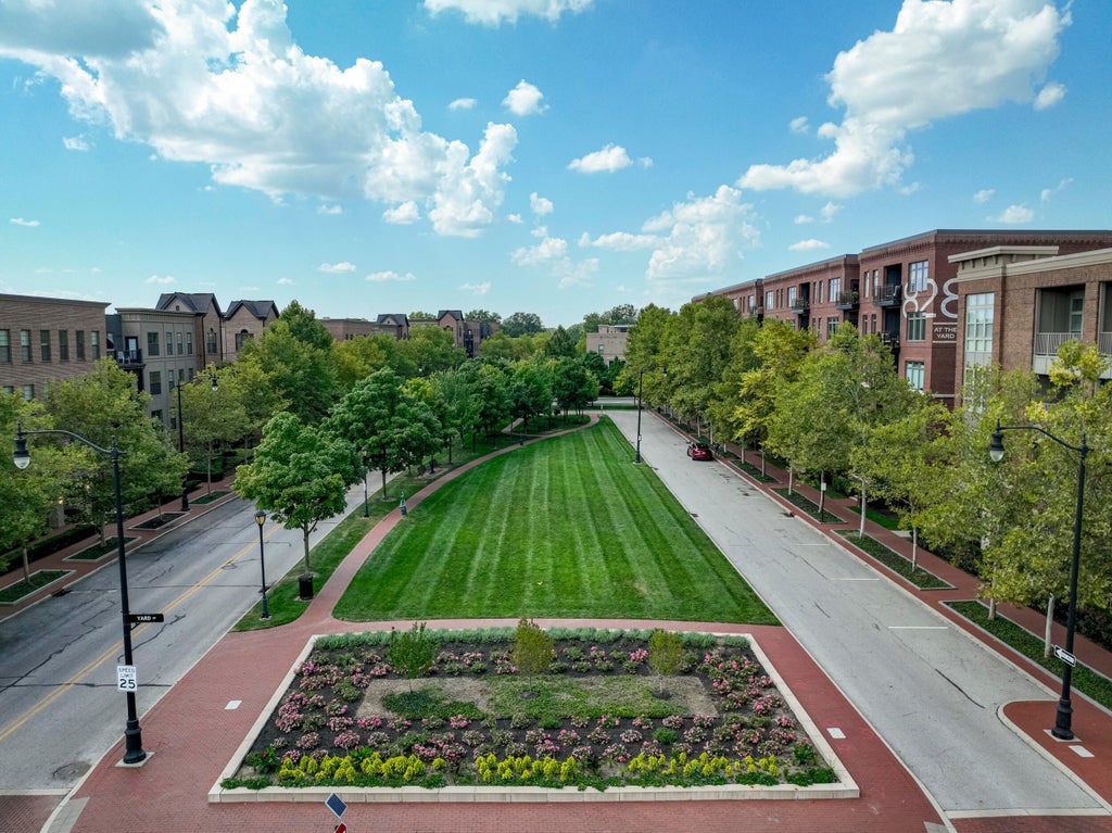 Photo of 828 Bobcat Avenue 305 #305, Columbus, OH 43212 (MLS # 226037034)