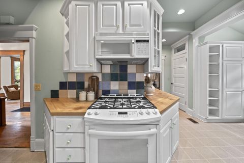 Tiny photo for 1220 Neil Avenue, Columbus, OH 43201 (MLS # 226021318)