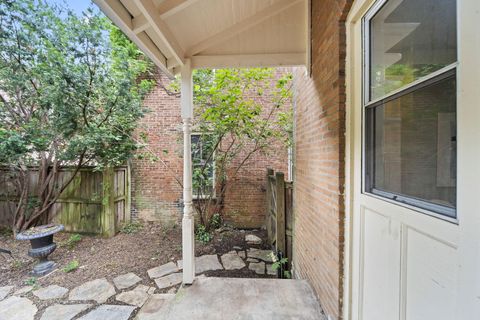 Tiny photo for 1220 Neil Avenue, Columbus, OH 43201 (MLS # 226021318)