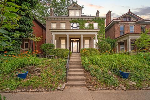 Tiny photo for 1220 Neil Avenue, Columbus, OH 43201 (MLS # 226021318)
