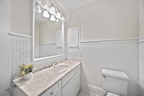 Tiny photo for 1220 Neil Avenue, Columbus, OH 43201 (MLS # 226021318)