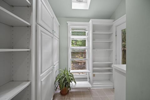 Tiny photo for 1220 Neil Avenue, Columbus, OH 43201 (MLS # 226021318)