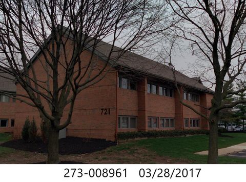 Photo of 7211 Sawmill Road C #C, Dublin, OH 43016 (MLS # 226022971)