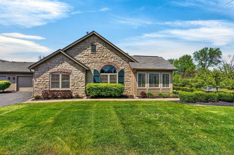 Photo of 240 Waterside Drive, Delaware, OH 43015 (MLS # 226013002)
