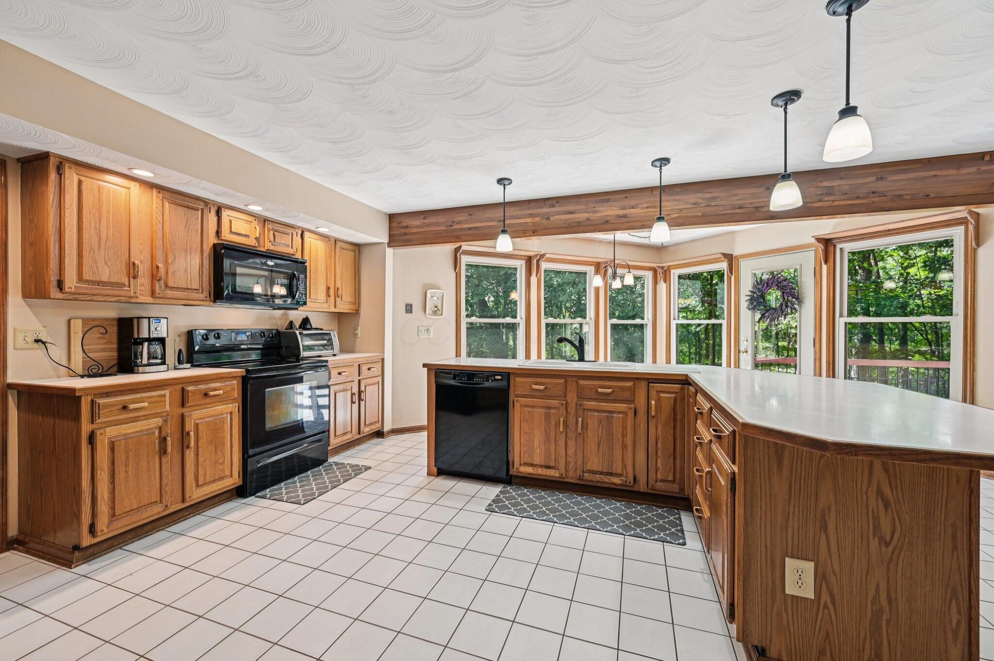 399 Fallriver Drive, Reynoldsburg, Ohio image 16