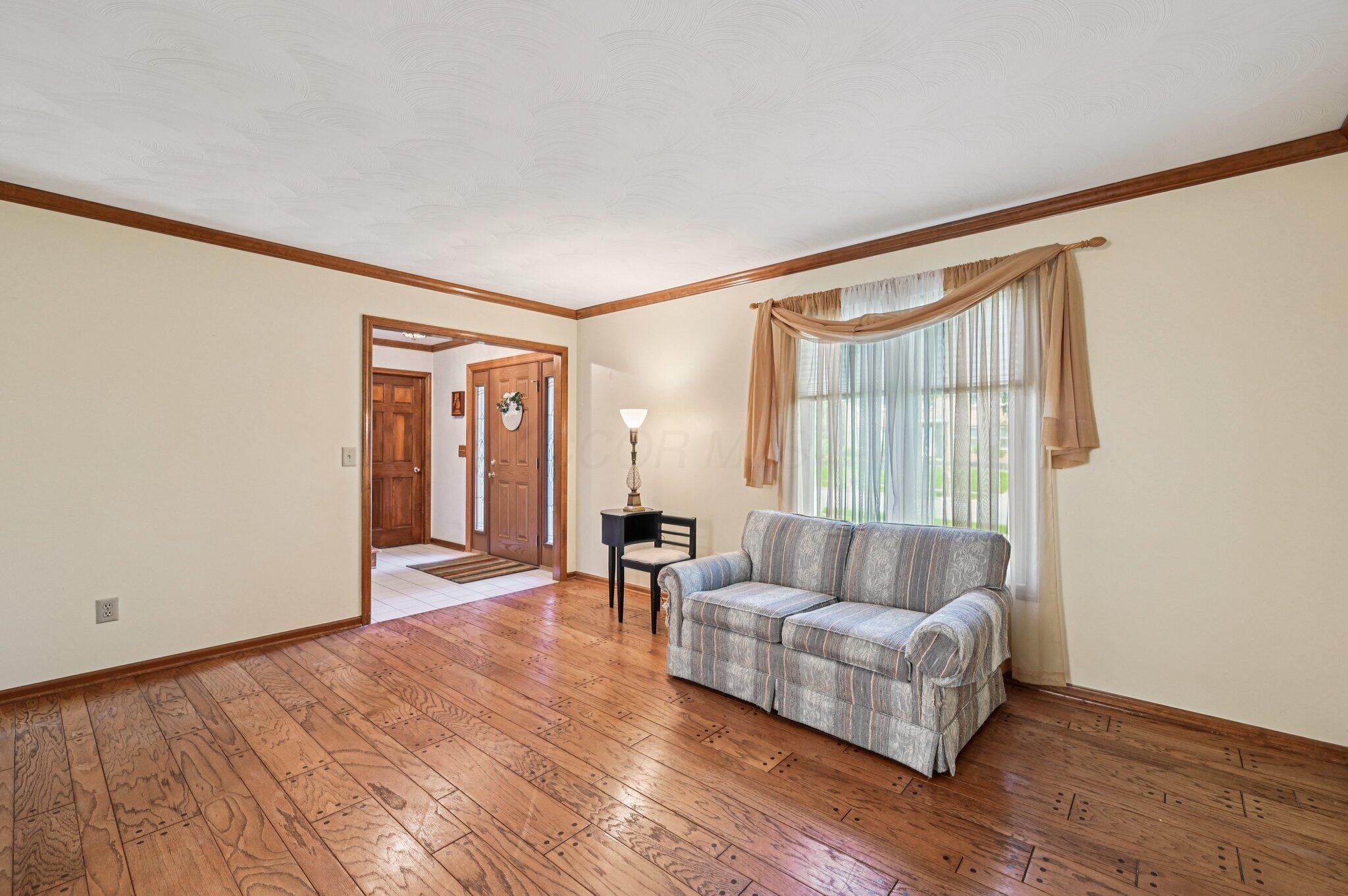 399 Fallriver Drive, Reynoldsburg, Ohio image 7