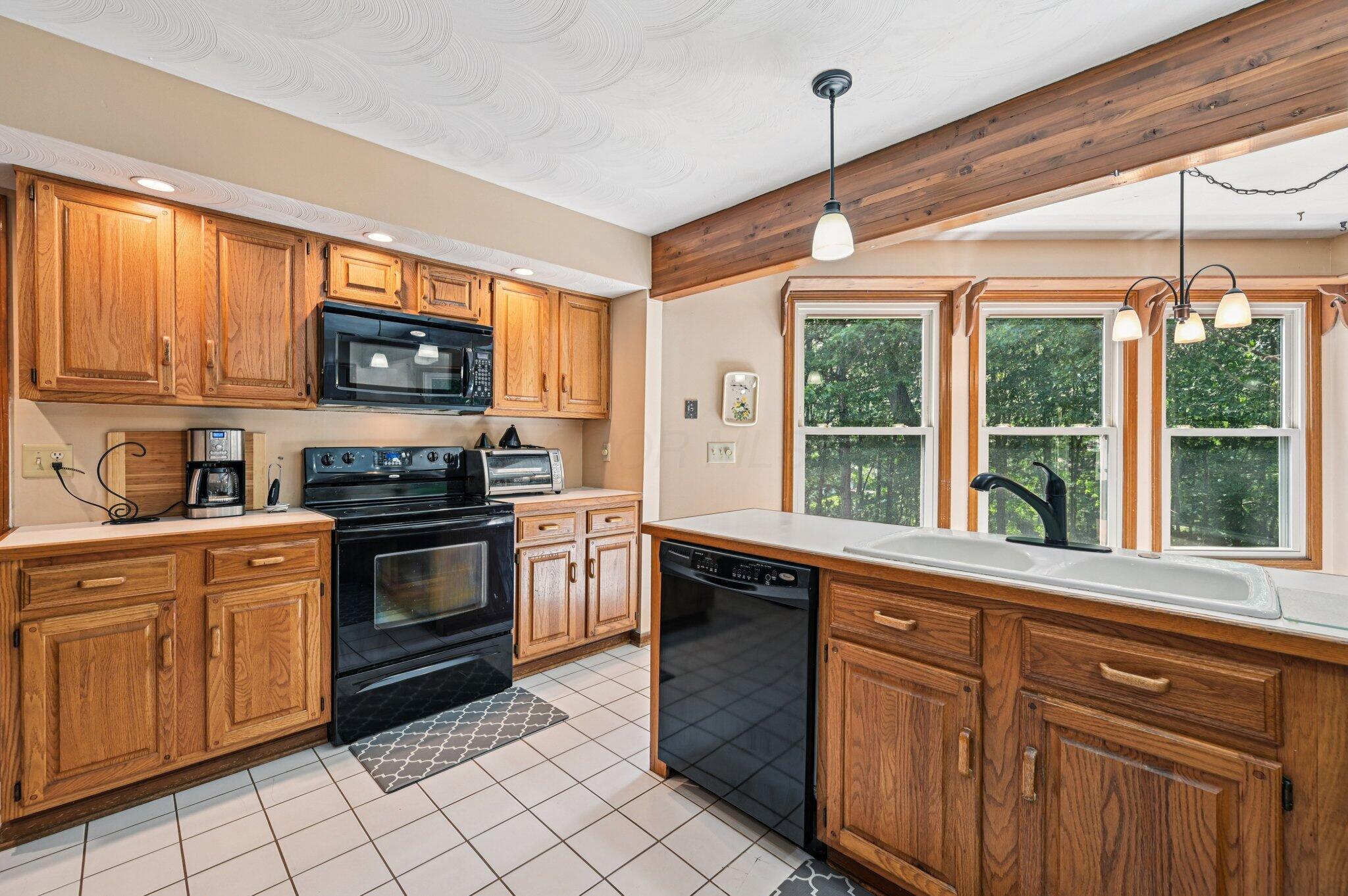 399 Fallriver Drive, Reynoldsburg, Ohio image 15